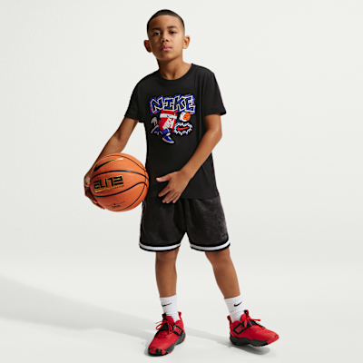 Nike Sportswear Older Kids' T-Shirt