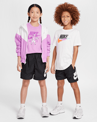 Nike Sportswear Club