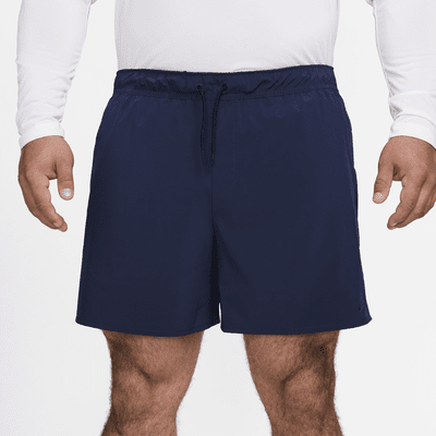 Shorts versátiles sin forro Dri-FIT de 13 cm para hombre Nike Unlimited