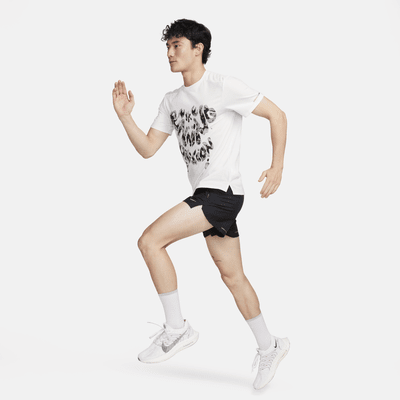 เสื้อวิ่งแขนสั้นผู้ชาย Dri-FIT Nike Rise 365 Running Division