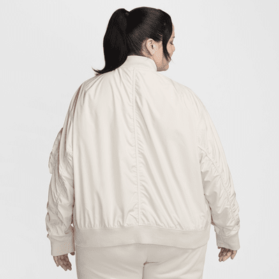 Chamarra bomber oversized para mujer (talla grande) Nike Sportswear Essential