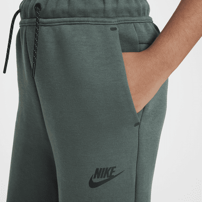 Nike Sportswear Tech Fleece szabadidőnadrág nagyobb gyerekeknek (lányok)