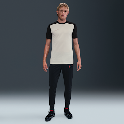 Nike Academy Men's Dri-FIT Short-Sleeve Football Top