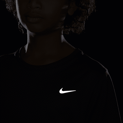 Nike Dri-FIT Miler Older Kids' (Boys') Short-Sleeve Training Top. Nike ZA
