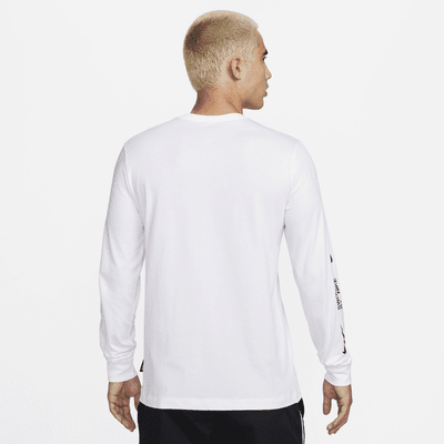 Nike Sportswear Men's Long-Sleeve T-Shirt