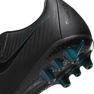 Nike Phantom GX 2 Academy AG Low-Top Soccer Cleats