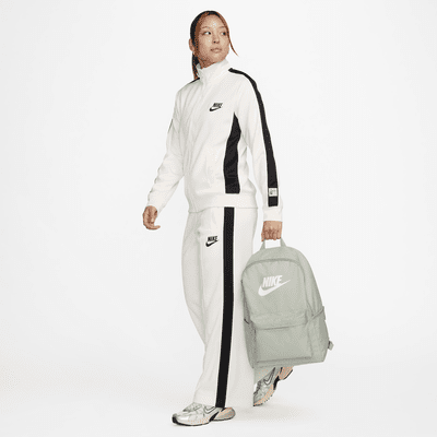 Nike Heritage Backpack (25L)