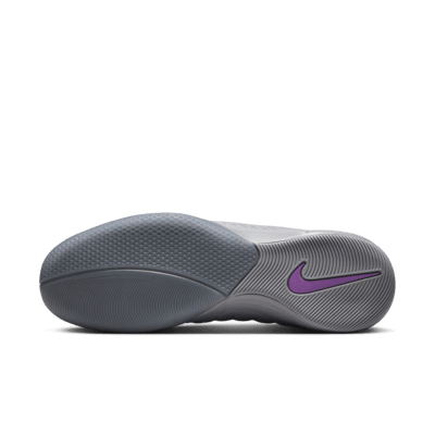 Tenis de fútbol de corte low para cancha cubierta Nike Lunargato II