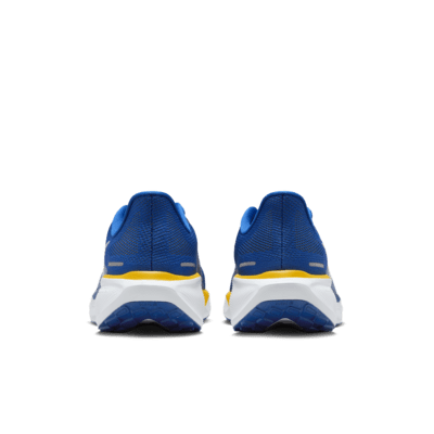 Tenis de correr en pavimento universitarios Nike para hombre North Carolina A&T Pegasus 41