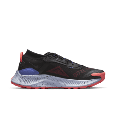 Waterproof Trail Running Shoes. Nike 