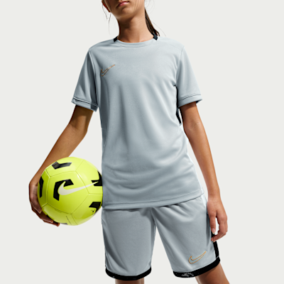 Shorts de fútbol de tejido Knit Dri-FIT para niños talla grande Nike Academy