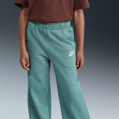 Pants de pierna ancha para niña talla grande Nike Sportswear Club Fleece