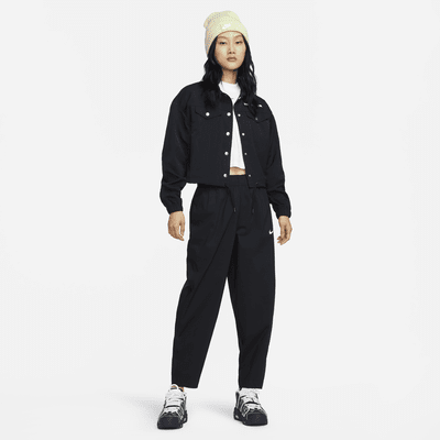 Nike Air Women's Modest Cropped Woven Jacket. Nike IN