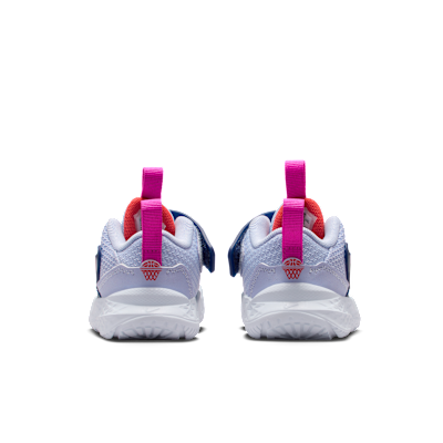 Tenis para bebé e infantil Nike Team Hustle D 12