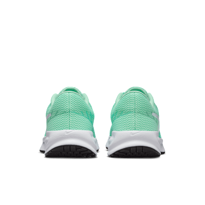Tenis de correr en pavimento para mujer Nike Run Defy
