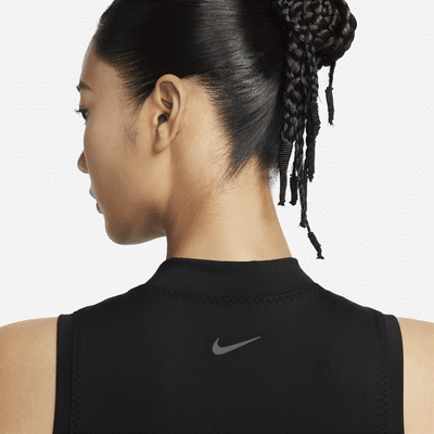 Nike One Fitted Women's Dri-FIT Mock-Neck Cropped Tank Top