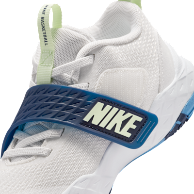 Nike Team Hustle D 12 Younger Kids' Shoes