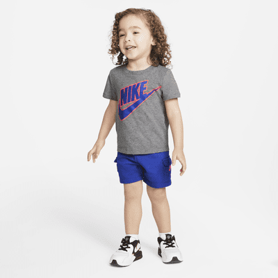 th Optagelsesgebyr Forståelse Nike Baby (12-24M) T-Shirt and Cargo Shorts Set. Nike.com