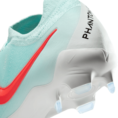 Nike Phantom GX 2 Pro FG Low-Top Football Boot