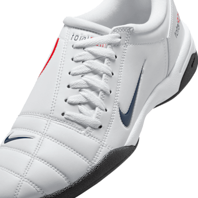 Nike Total 90 Men's Shoes