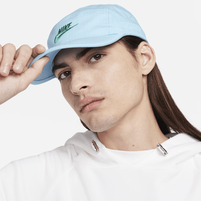 Nike Rise Cap Structured Trucker Cap.