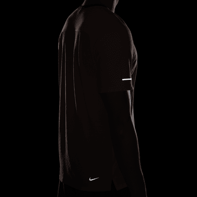 Nike Trail Solar Chase Nike Dri-FIT Kurzarm-Laufoberteil für Herren