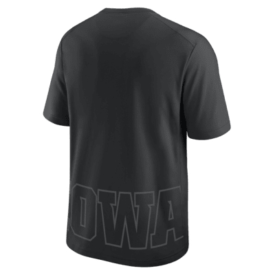 Iowa Hawkeyes Performance Primary Statement Men's Nike Dri-FIT College T-Shirt