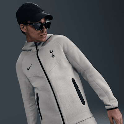 Tottenham Hotspur Tech Windrunner
