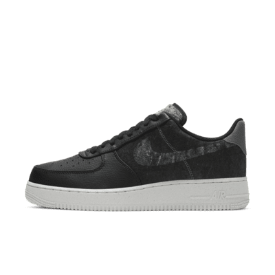 Calzado para hombre Nike Air Force 1 '07 LV8. Nike MX