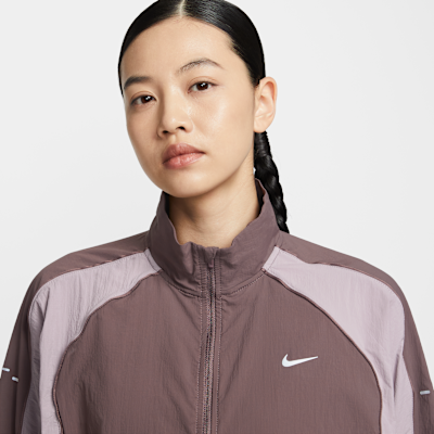 Nike Swift Women's Repel UV-Protection Running Jacket