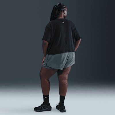 Nike One Relaxed Women's Dri-FIT Cropped Short-Sleeve Top (Plus Size)