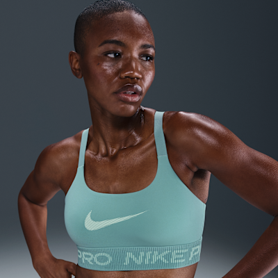Nike Pro