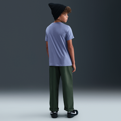 Nike Sportswear Older Kids' T-Shirt