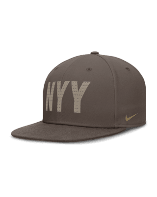 Мужская кепка New York Yankees Statement True Nike Dri-FIT MLB Fitted Hat