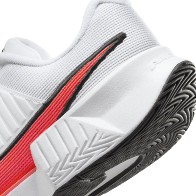 Nike GP Challenge Pro Men's Hard Court Tennis Shoes