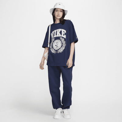 Nike Sportswear Essential Women's Oversized T-Shirt