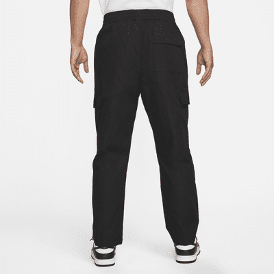 Nike Club Men's Woven Cargo Pants