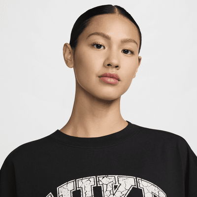 Nike Sportswear Essential Women's Oversized T-Shirt