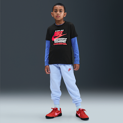 Playera para niños talla grande Nike Sportswear