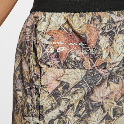 Nike Stride Men's Dri-FIT 18cm (approx) Brief-Lined Printed Running Shorts