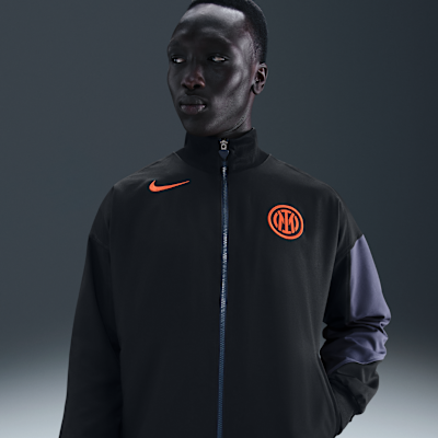 Inter Mailand Strike Third