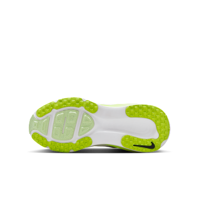 Nike Vomero 18 Older Kids' Road Running Shoes