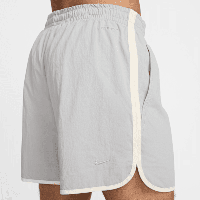 Calções de treino sem forro de 13 cm Dri-FIT Nike Gym Heritage para homem