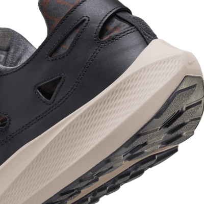 ナイキ エア ハラチ 20Y24 x パタ メンズシューズ