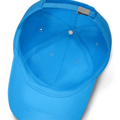 Cappello destrutturato con Swoosh in metallo Nike Dri-FIT Club – Bambini