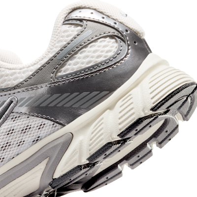 Nike V5 RNR Older Kids' Shoes