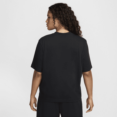 Løs Nike ACG-T-shirt med grafik til kvinder