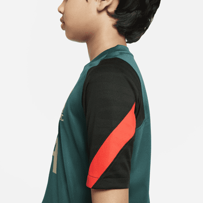 Liverpool F.C. Strike Older Kids' Short-Sleeve Football Top