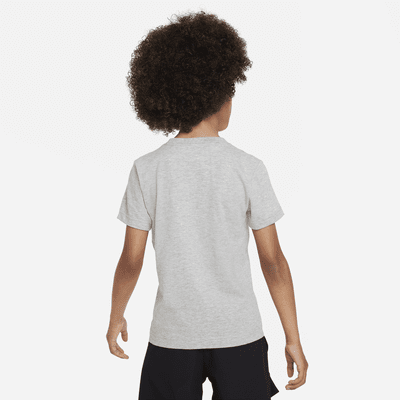 Playera para niños talla pequeña Nike Sportswear