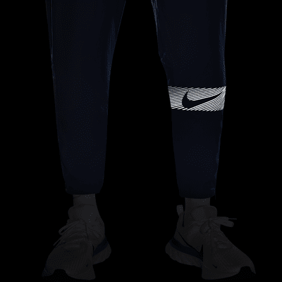 Nike Challenger Flash Men's Dri-FIT Woven Running Trousers. Nike VN